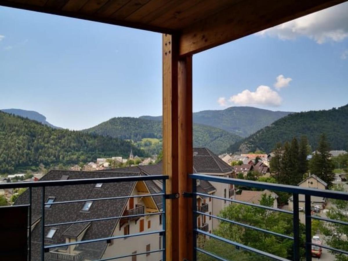 Appartement Fonctionnel Avec Balcon, A 10 Min Du Centre, Parking Gratuit, Ideal Pour 5 Personnes - Fr-1-548-3 ヴィラール・ド・ラン エクステリア 写真