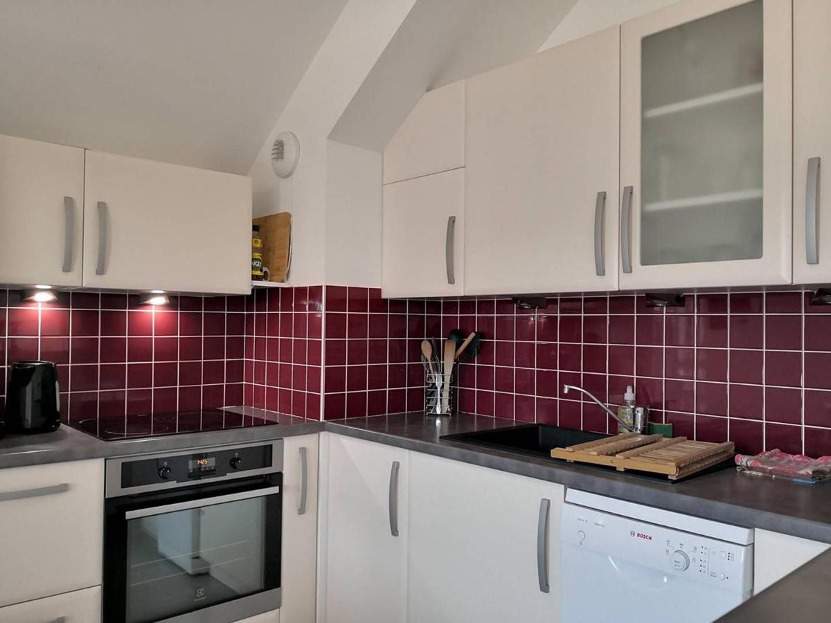 Appartement Fonctionnel Avec Balcon, A 10 Min Du Centre, Parking Gratuit, Ideal Pour 5 Personnes - Fr-1-548-3 ヴィラール・ド・ラン エクステリア 写真